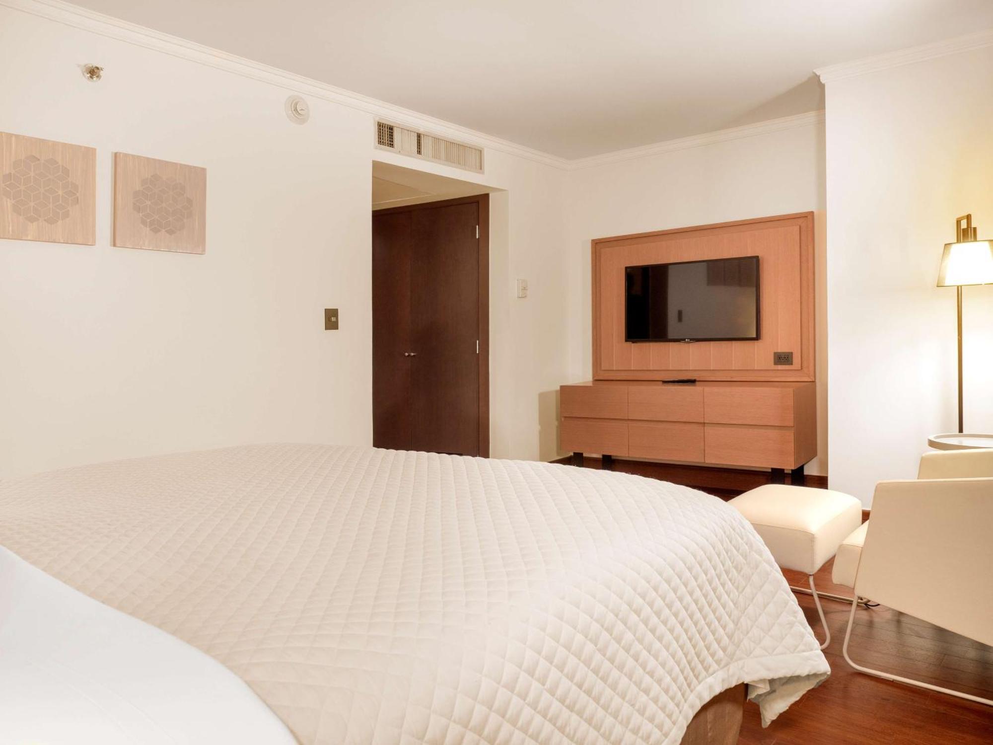فندق Ms Milenium Monterrey Curio Collection By Hilton San Pedro Garza Garcia المظهر الخارجي الصورة