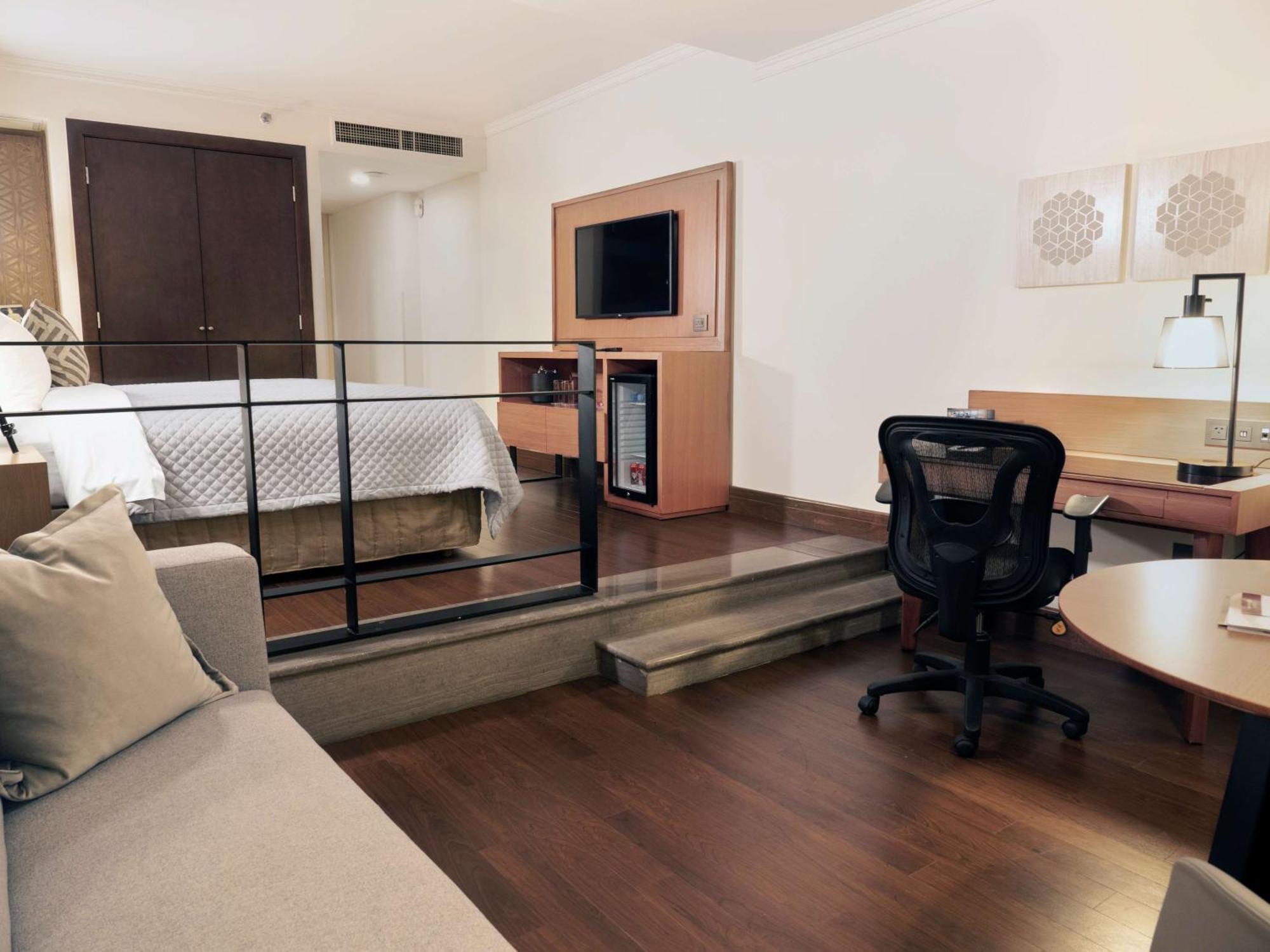 فندق Ms Milenium Monterrey Curio Collection By Hilton San Pedro Garza Garcia المظهر الخارجي الصورة