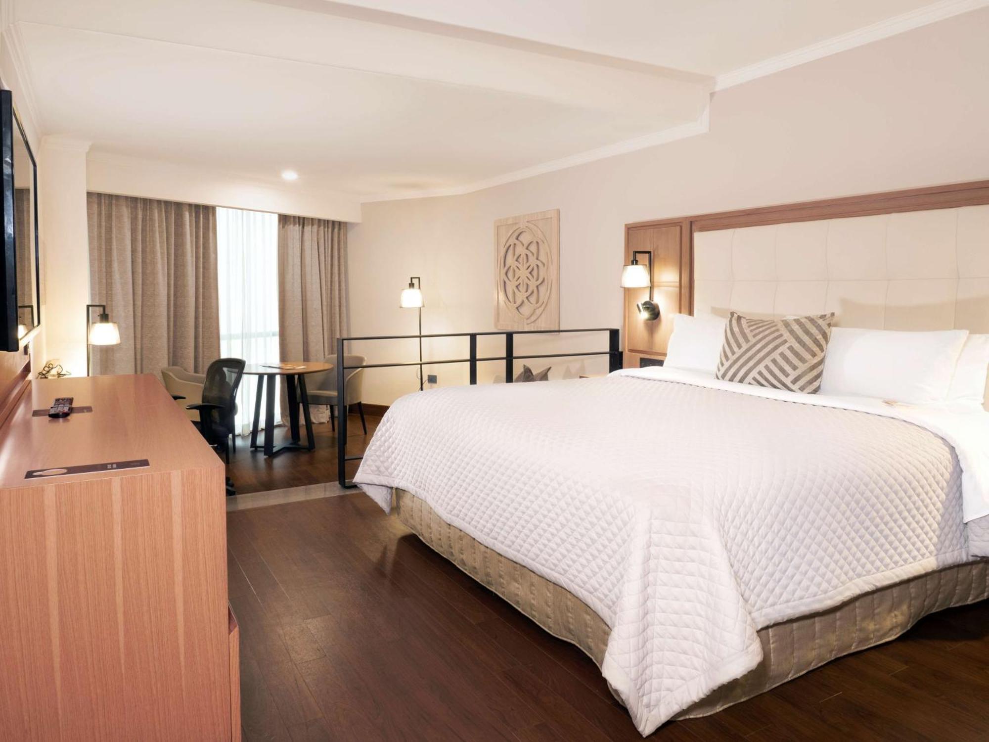 فندق Ms Milenium Monterrey Curio Collection By Hilton San Pedro Garza Garcia المظهر الخارجي الصورة