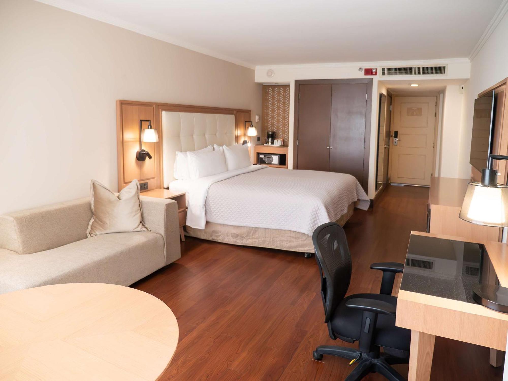 فندق Ms Milenium Monterrey Curio Collection By Hilton San Pedro Garza Garcia المظهر الخارجي الصورة